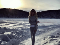 Alena Shishkova w zimowym klimacie
